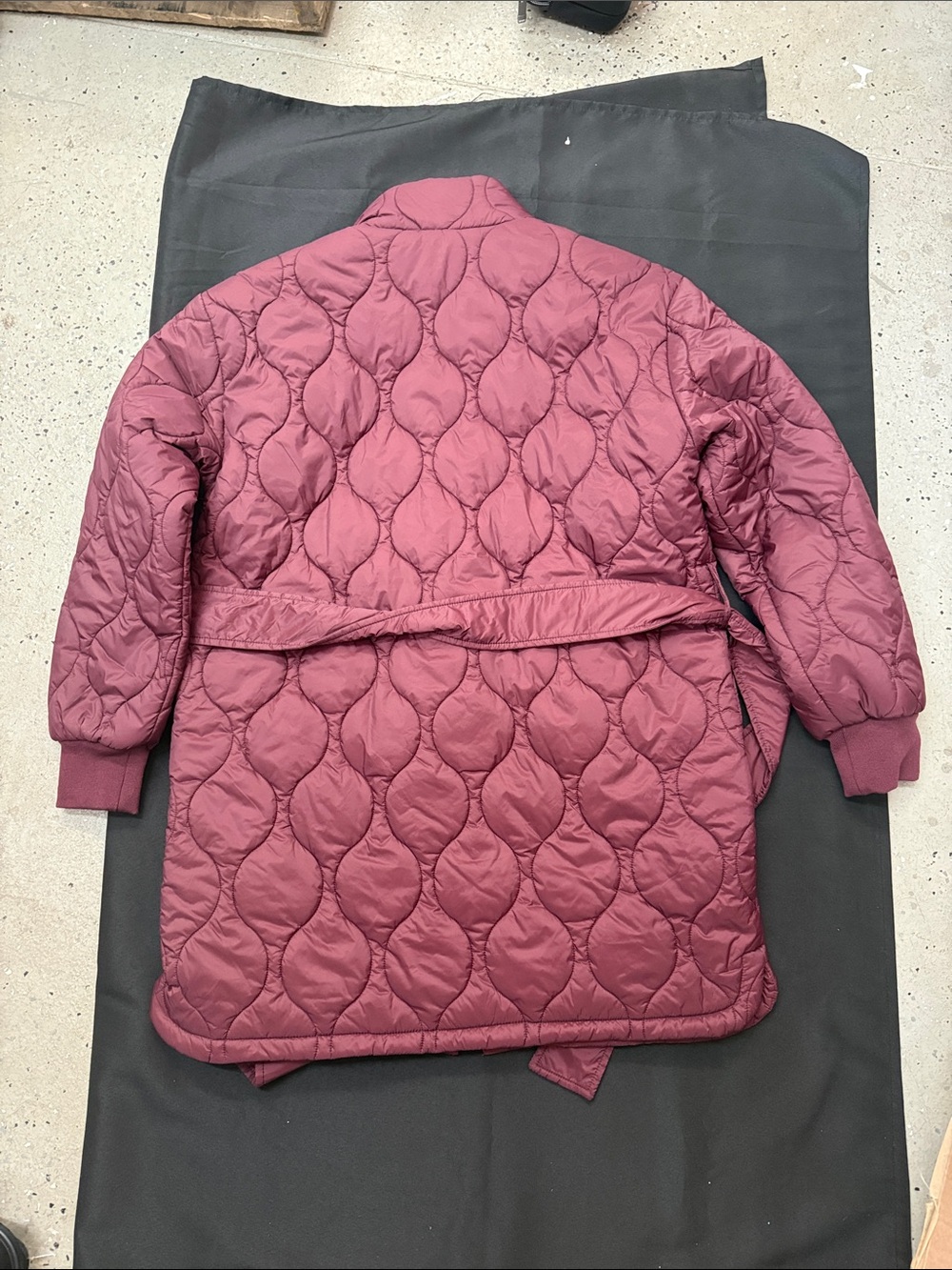 NWT Time and Tru Quilted Belted Long Puffer Jacket - Burgundy - Picture 5 of 5